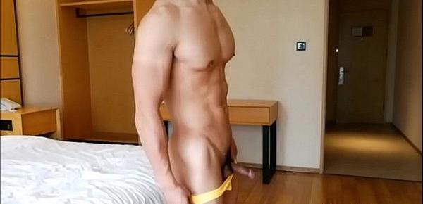  Muscle College Student